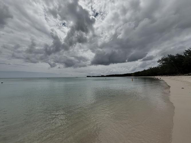 Quiet shore, Mauritius